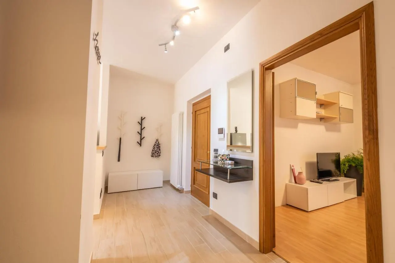 Seven Aldo Flat Apartman Ponte Caffaro 0*,  Olaszország